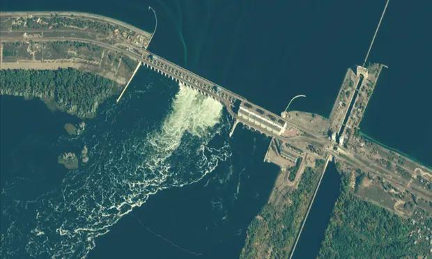 A satellite image shows the Nova Khakovka Dam on the Dnipro River in Ukraine on October 18, 2022.  (Maxar Technologies/Reuters)