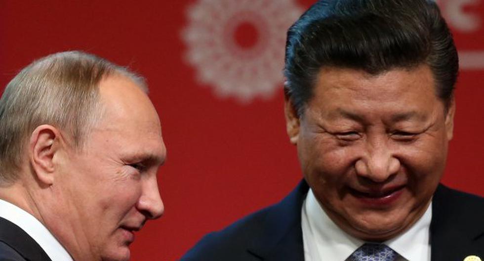 Vladimir Putin y Xi Jinping se reunieron en APEC. (Foto: EFE)