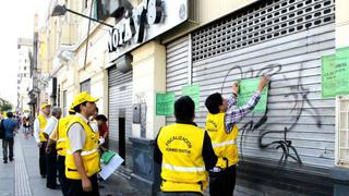 Breña clausura Metro y Norkys de Alfonso Ugarte por insalubres