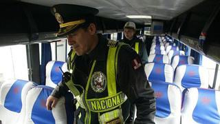 Tumbes: detienen a pasajero de bus que llevaba 189 mil euros