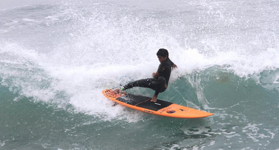 Sebastián de 16 años es campeón Latinoamericano 2014 categoría OPEN de Stand Up Paddle surf. (Foto: Facebook/Sebastián Gomez)