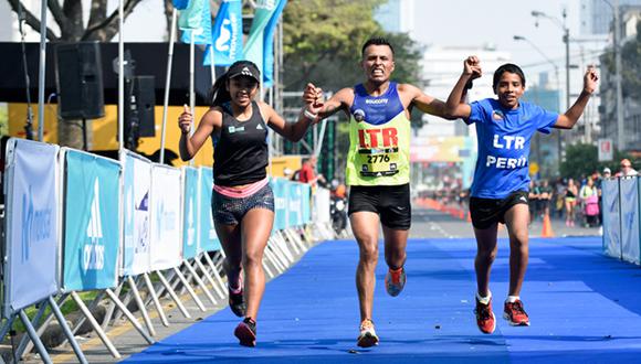 20 mil corredores nacionales y competidores de todo el mundo quienes recorrieron cinco distritos de la capital del Perú.