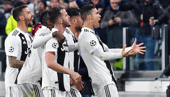 Cristiano Ronaldo anotó un triplete y se ha transformado en el héroe de la Juventus en la Champions League. | EFE