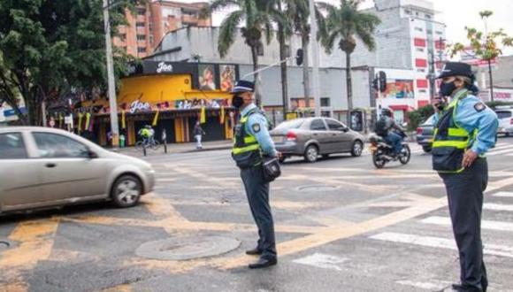 Consulta, Pico y Placa del lunes 30 al 3 de febrero en Bogota | Horarios y qué autos pueden y no circular