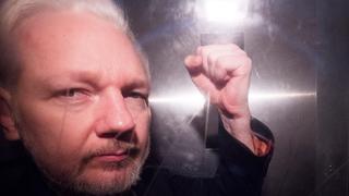 Ecuador entregará a EE.UU. las pertenencias que dejó Assange en su embajada