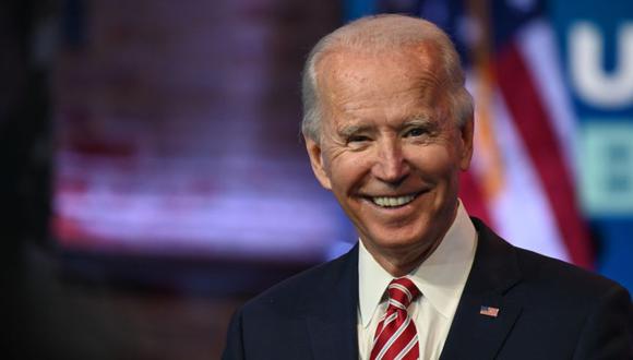 El presidente electo de EE.UU., Joe Biden, responde preguntas de la prensa en The Queen en Wilmington, Delaware. (Foto: ROBERTO SCHMIDT / AFP).