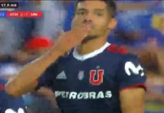 Universitario vs. U de Chile:Martínez puso el 2-1 del cuadro azul con este soberbio remate | VIDEO