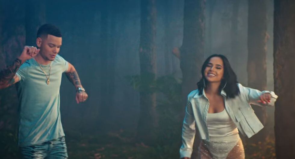 Becky Gse Une A Kane Brown Para El Remix De Lost In The Middle Of