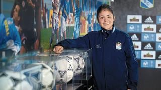 Nahomi Martínez: “Ser mujer y optar por el fútbol es como ponerte una cruz en la espalda”