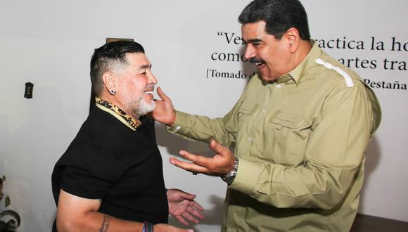 Maradona es recibido por Maduro en visita a Caracas. (AFP)