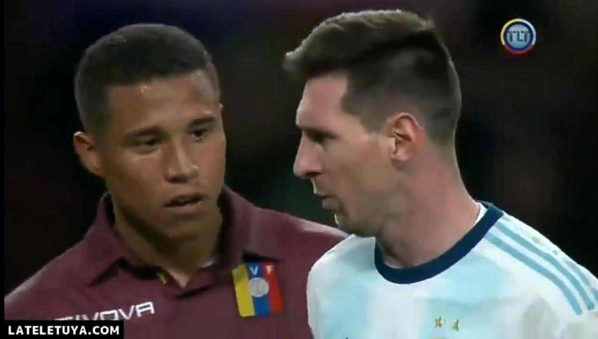 Lionel Messi: este jugador de la 'Vinotinto' se aseguró la camiseta del '10' en el entretiempo. (Foto: captura)