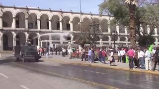 Opositores a Tía María protestaron en plaza pese a prohibición