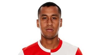 “Te deseamos lo mejor, Renato”: la despedida de Feyenoord a Tapia tras no prolongar el vínculo
