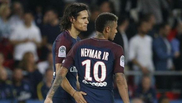 Las estrellas del PSG, Neymar y Canavi, según medios franceses, le pusieron punto final a todos sus problemas en una cena.(Foto:AFP).