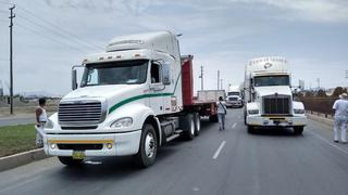 Se restaura tránsito en Ica, bloqueos continúan en Arequipa, anuncian paro indefinido en Apurímac y movilizaciones en Ucayali