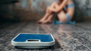 ¿Por qué la anorexia, la bulimia y los “atracones” de comida se agudizan durante la pandemia?