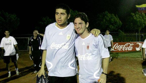 La sociedad Riquelme - Messi en Argentina. (Foto: AP)