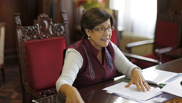Susana Villarán usa su oficina como local partidario