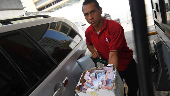 Para Maduro, la situación es producto de una "guerra económica" de la oposición y Estados Unidos para derrocarlo. (Foto referencial: AFP)