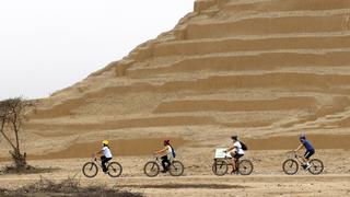 Chan Chan en bicicleta: la impresionante ruta por los monumentos menos conocidos de la ciudadela chimú | VIDEO