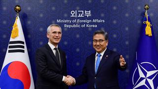 La OTAN condena en Seúl el apoyo armamentístico de Corea del Norte a Rusia 