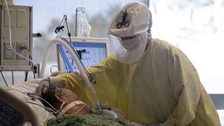 Estados Unidos registra 379 muertos y 24.424 contagios por coronavirus en un día 