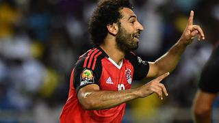 Mohamed Salah viajó hacia España para iniciar tratamiento tras lesión