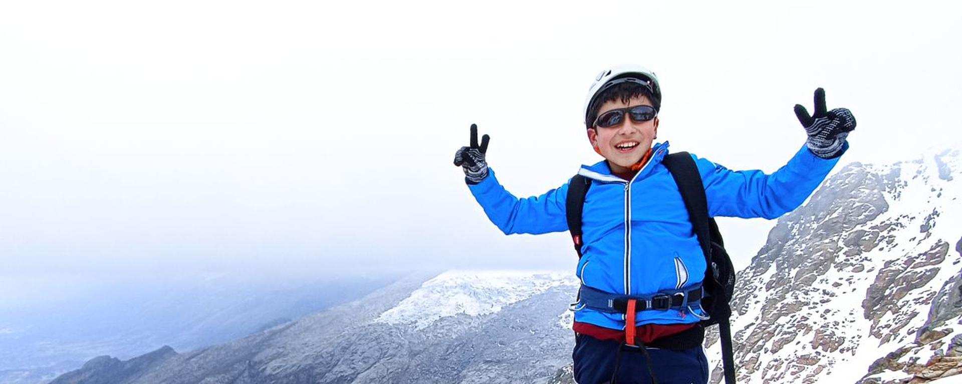 Joaquín Valdivia, el niño huaracino de 11 años que se divierte en la cima de nevados a cinco mil metros de altura