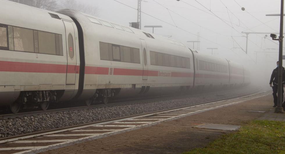 Germany: Several people injured in a knife attack on a train