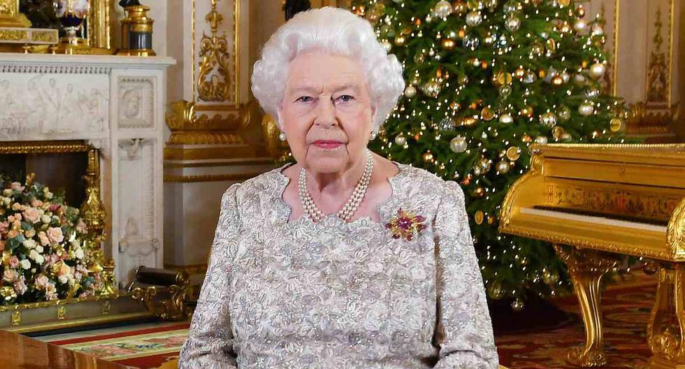 *La familia real británica, encabezada por la reina Isabel II, está "_disgustada_". (Foto: John Stillwell - WPA Pool/Getty Images)