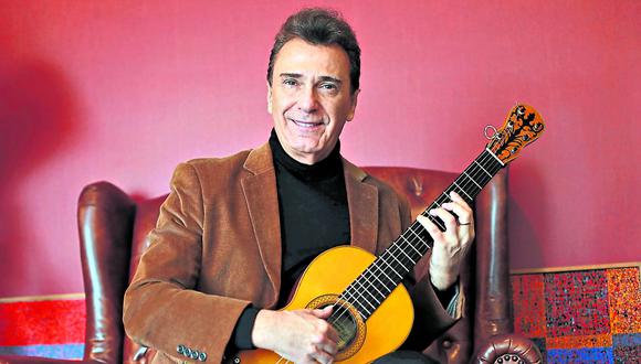 Javier Echecopar es no solo un gran guitarrista sino también un investigador de las raíces musicales del Perú.