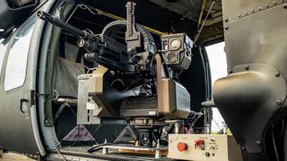 Ametralladora robot: crean un sistema para estabilizar y perfeccionar el disparo de un francotirador