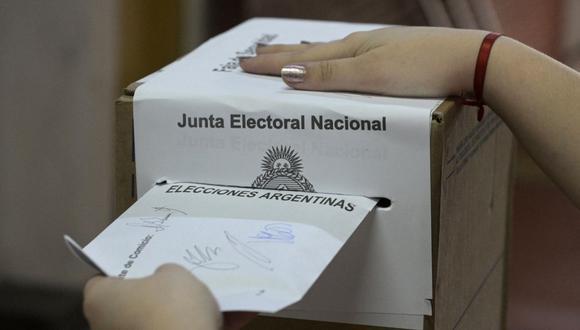 Los argentinos están llamados a las urnas este domingo 14 de noviembre para definir la renovación de diputados y senadores (Foto: AFP)