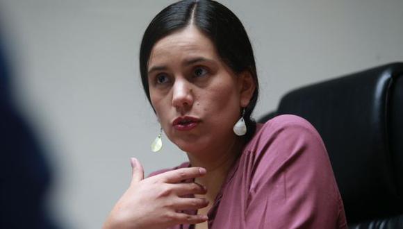 Verónika Mendoza pide donaciones para financiar su campaña