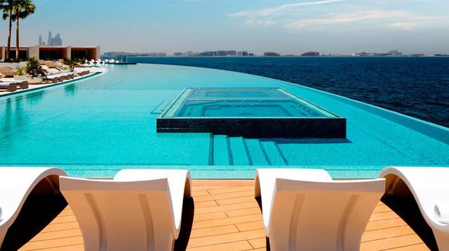 Este hotel árabe estrena la primera terraza-playa del mundo - 3