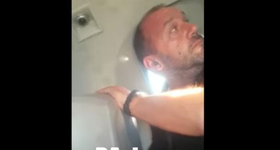 Terror en el vuelo de Racing Club. Una puerta del avión se abrió segundos antes del despegue (YouTube)