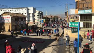 Huelga de maestros: continúan los bloqueos y enfrentamientos en Junín y Puno