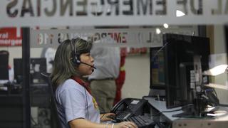 Más de 380 mil llamadas falsas en un mes: escucha las ‘bromas’ que saturan las centrales de emergencia