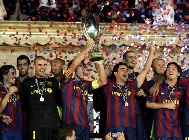 Messi y Xavi celebrando un título más con el Barcelona. | Foto: Agencias