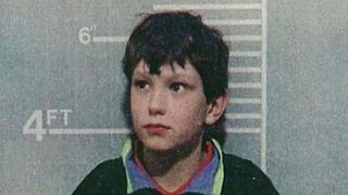 Asesino de niño de 2 años vuelve a prisión por poseer "manual para pedófilos"