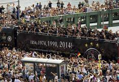 Campeones en Berlín: miles de hinchas reciben a Alemania