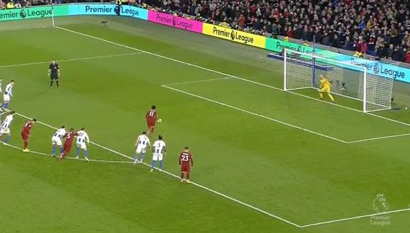 Liverpool vs. Brighton EN VIVO: Mohamed Salah y un remate imposible de detener para el 1-0 | VIDEO. (Foto: Captura de pantalla)