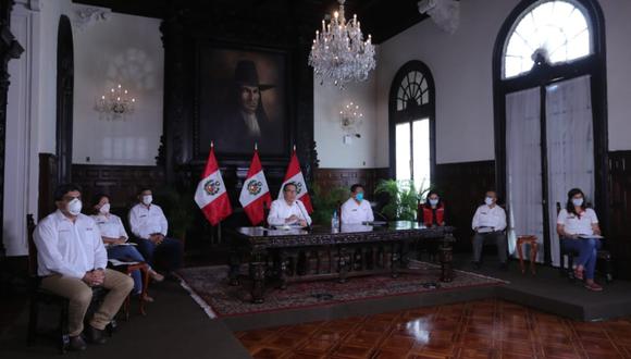 "El problema crucial es el de millones de peruanos al borde de la inanición". (Foto: Presidencia Perú)