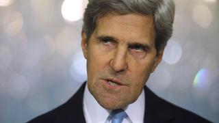 Muestras de sangre y pelo confirman que Assad usó gas sarín, denuncia Kerry