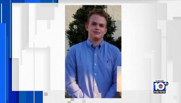 Aden Perry, de 17 años, saltó a un canal para salvar a un conductor. Ambos murieron. (https://www.local10.com).