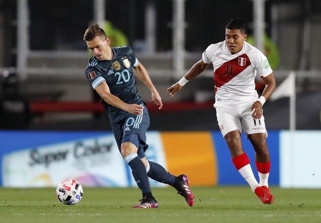 La selección peruana enfrentó a Argentina por las Eliminatorias Qatar 2022 en el Estadio Monumental de River Plate | Foto: AP/AFP/Reuters