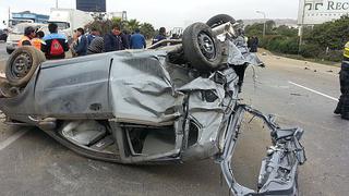 Choque entre un auto y un vehículo de carga dejó un muerto en Lurín