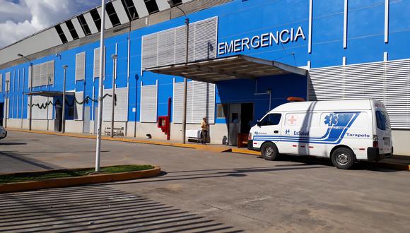 María Alvarado Cruz permanece en la Unidad de Trauam Shock del Hospital de Essalud de Tarapoto. (Foto: Hugo Anteparra)