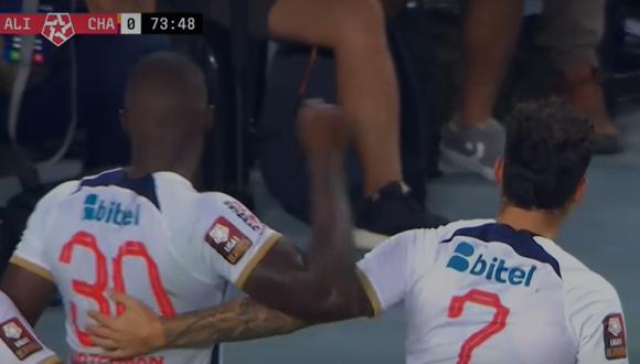 El delantero panameño anotó tras un gran centro de Zanelatto y decretó la goleada ‘íntima’.