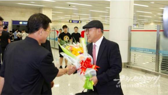 Choe In-guk recibió una calurosa bienvenida en Pyongyang. Foto: URIMINZOKKIRI.COM, vía BBC Mundo